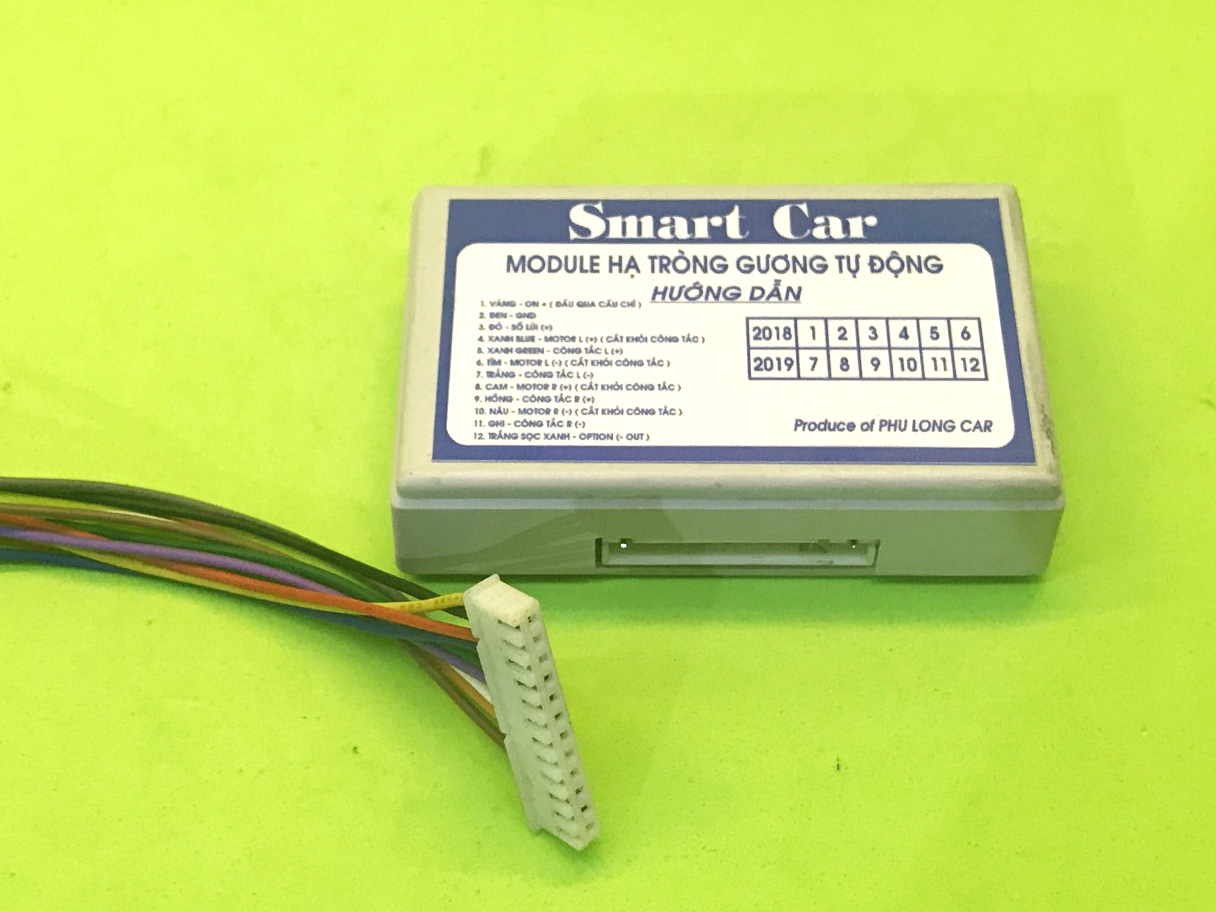 Module tự động hạ tròng gương ô tô